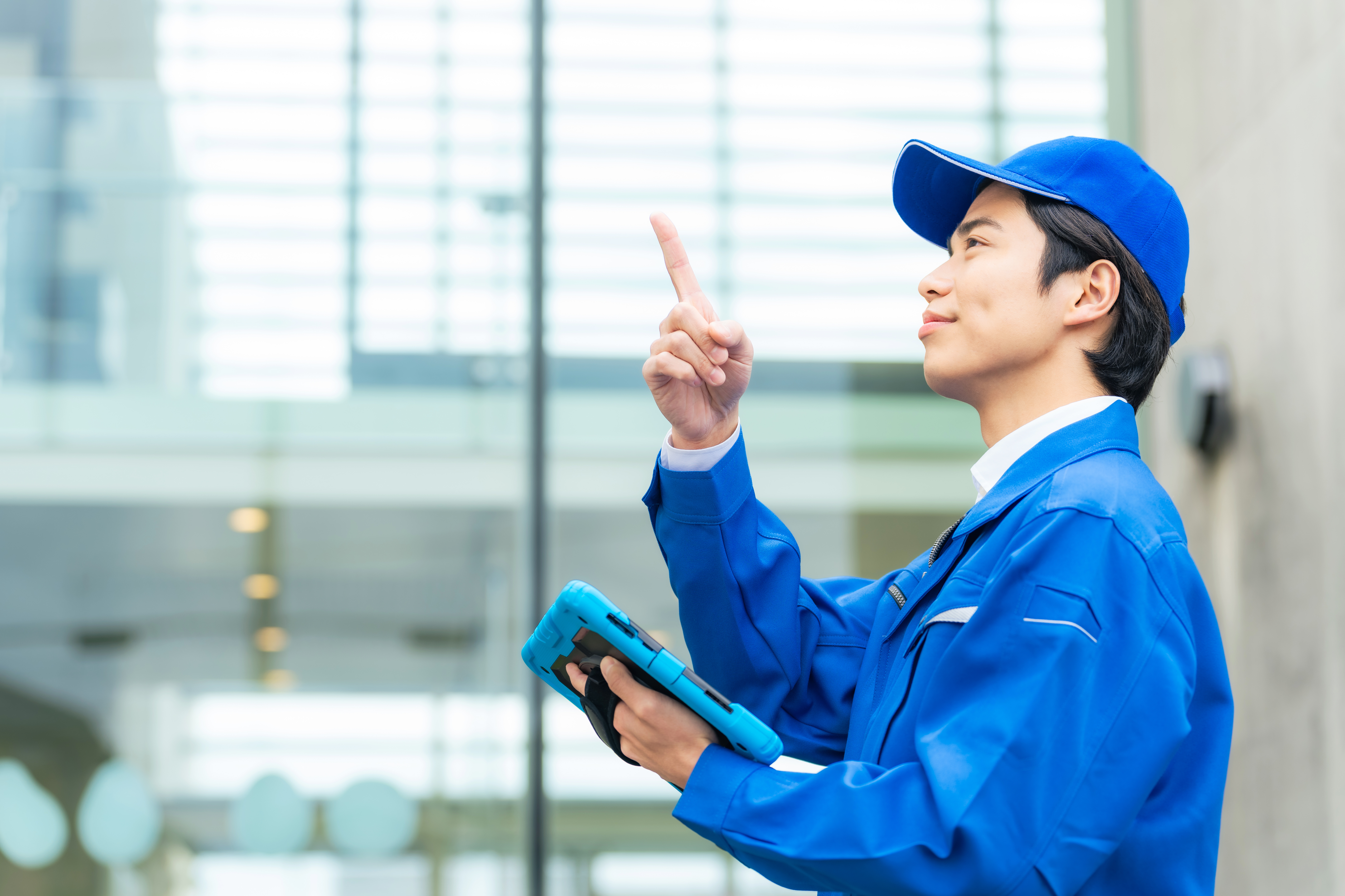 【保存版】12条点検とは？費用・実施頻度・未実施の罰則を徹底解説